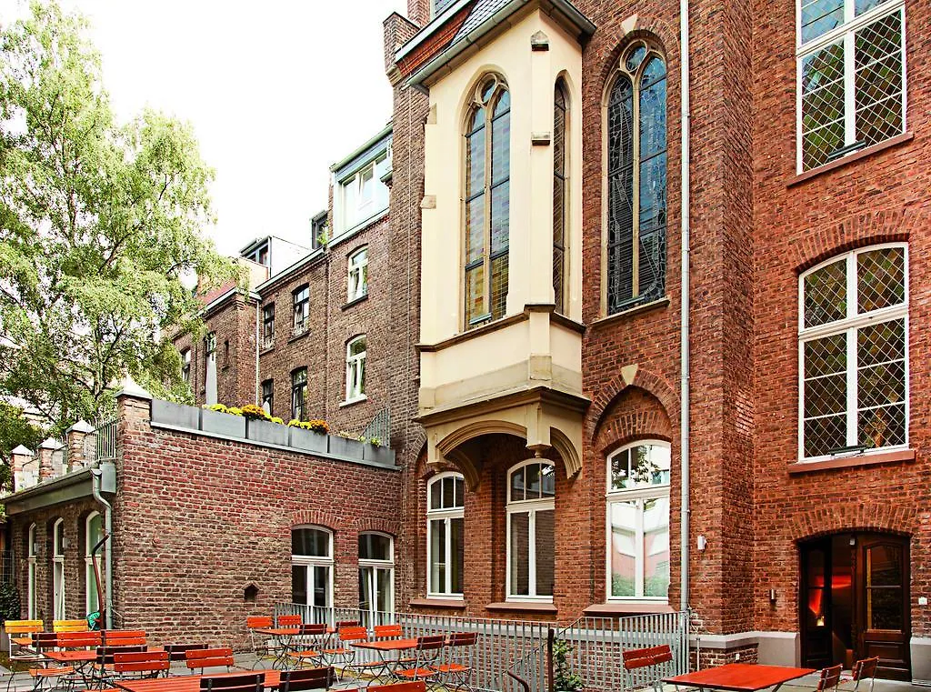 HOPPER Hotel St. Josef Köln 4*,