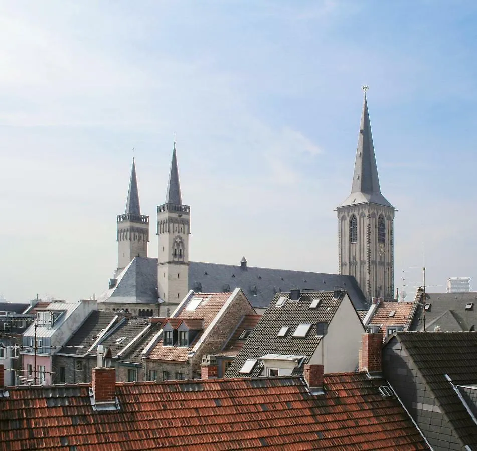 HOPPER Hotel St. Josef Köln